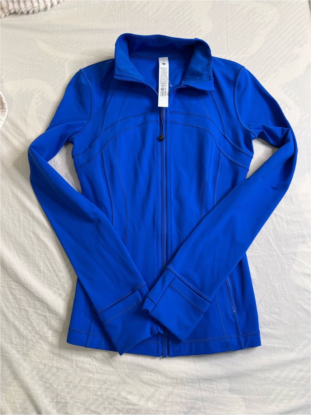 Women’s Vibrant Blue Zip-Front Performance Jacket - Picture 2 of 4